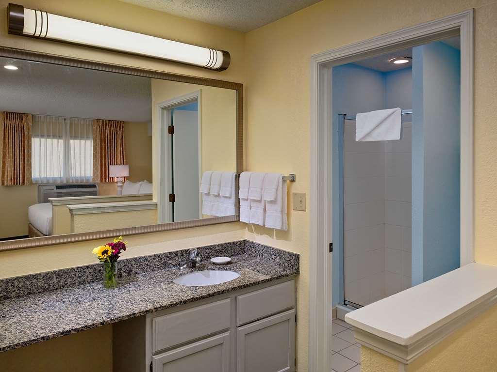 Avia Residences On Lincoln - Extended Stay Malvern Habitación foto